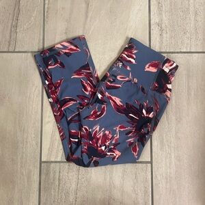DSG Women’s XS Capri Floral Print Leggings
